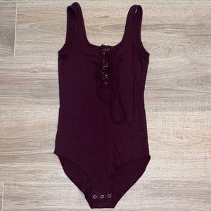 • CLEARANCE💲AEO Essentials Bodysuit